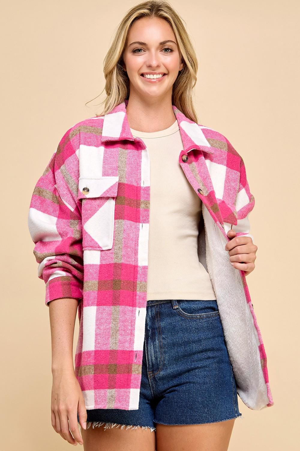 Oversized Plaid Shacket Jacket with Fur Lining – Cozy Flannel Winter Shirt Coat for Women | Warm Casual Checkered Outerwear